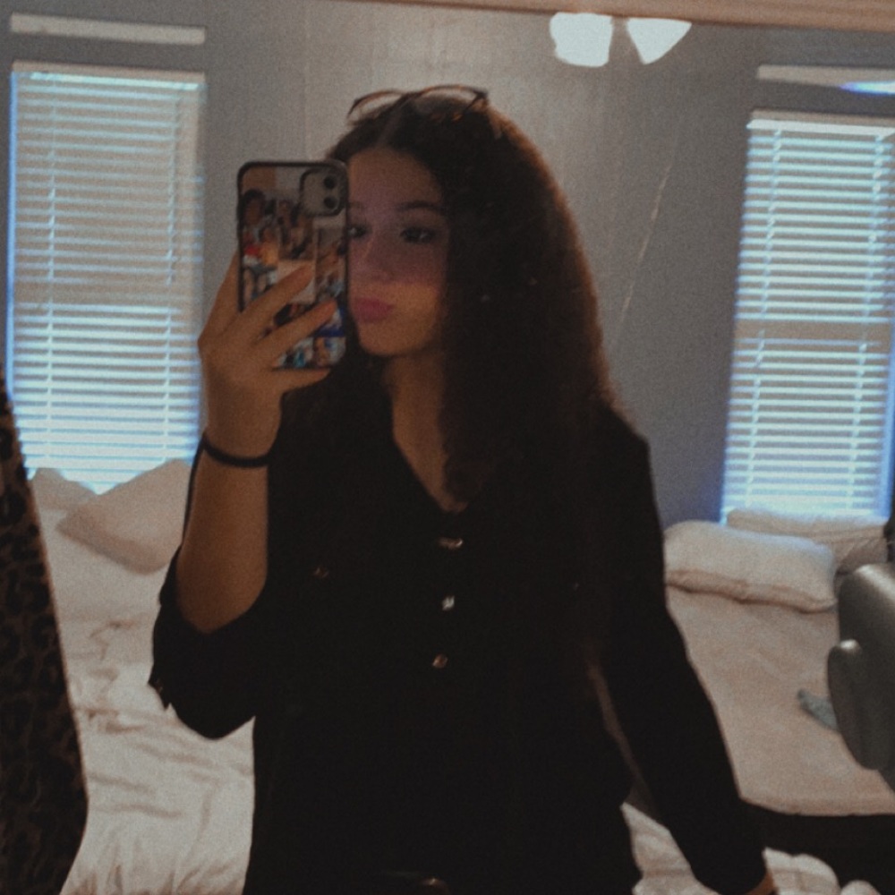 Meet your Posher, Jessica